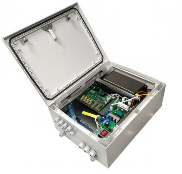 TFortis PSW-2G+UPS-Box Коммутатор гигабитный с наружным управлением Фото