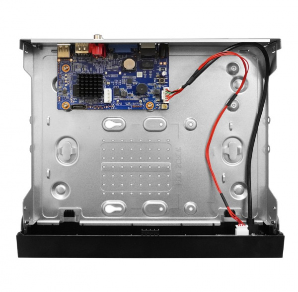 BOLID RGI-0412 IP-видеорегистратор 4-канальный Фото BOLID RGI-0412 IP-видеорегистратор 4-канальный Фото