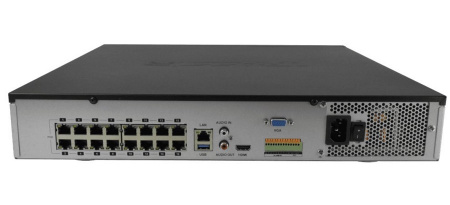 TRASSIR DuoStation 2416R/AF-16P  Фото