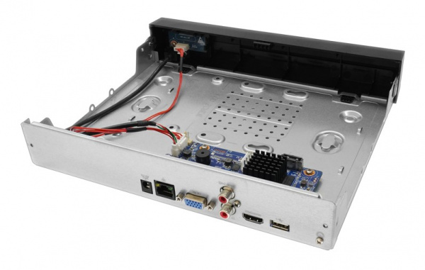BOLID RGI-0812 IP-видеорегистратор 8-канальный Фото BOLID RGI-0812 IP-видеорегистратор 8-канальный Фото